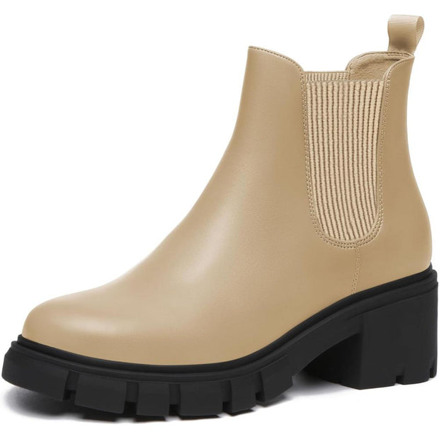 Cushioned Versatile Chelsea Boots