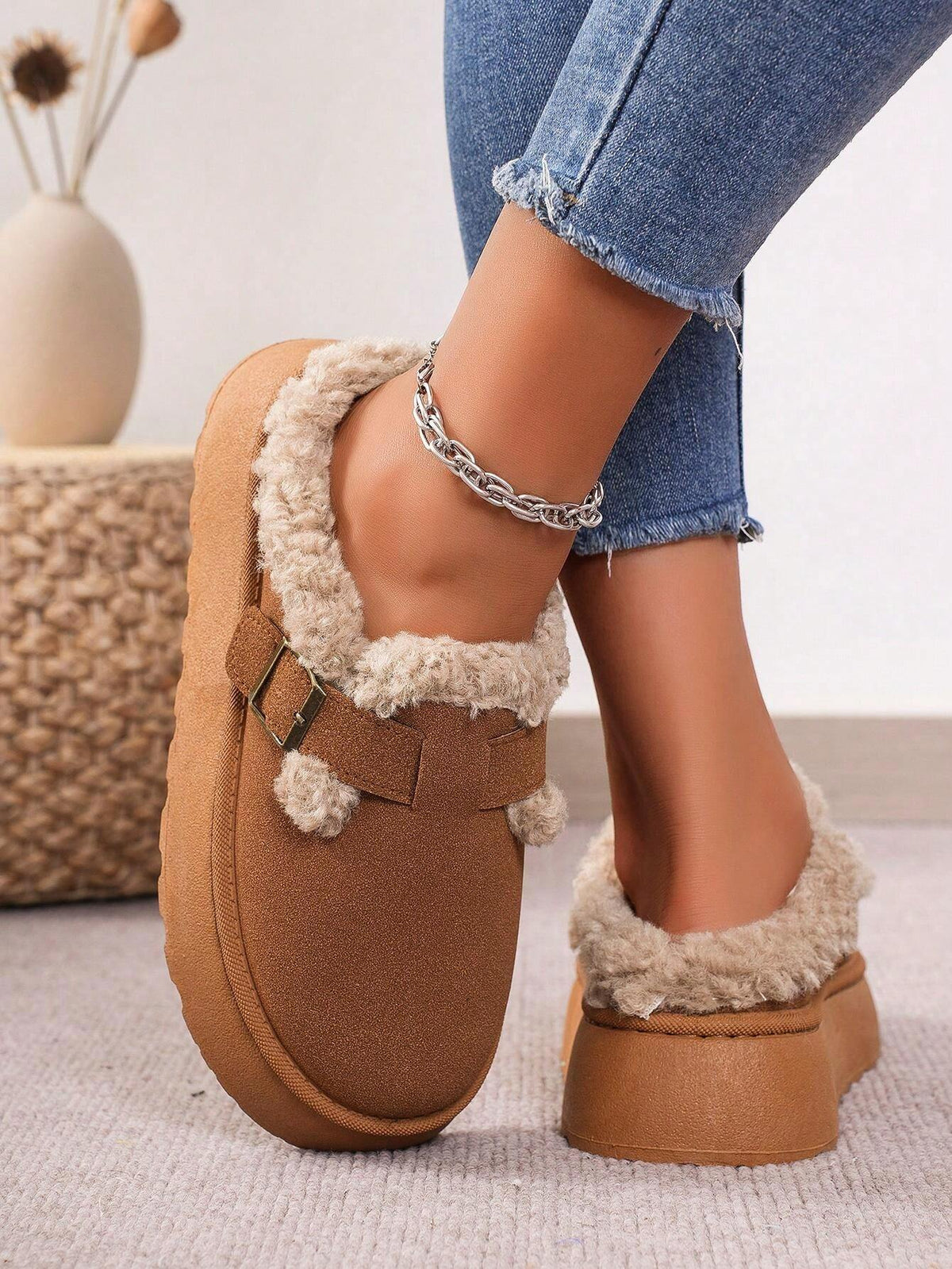 Cozy Winter Plush Lined Platform House Slippers