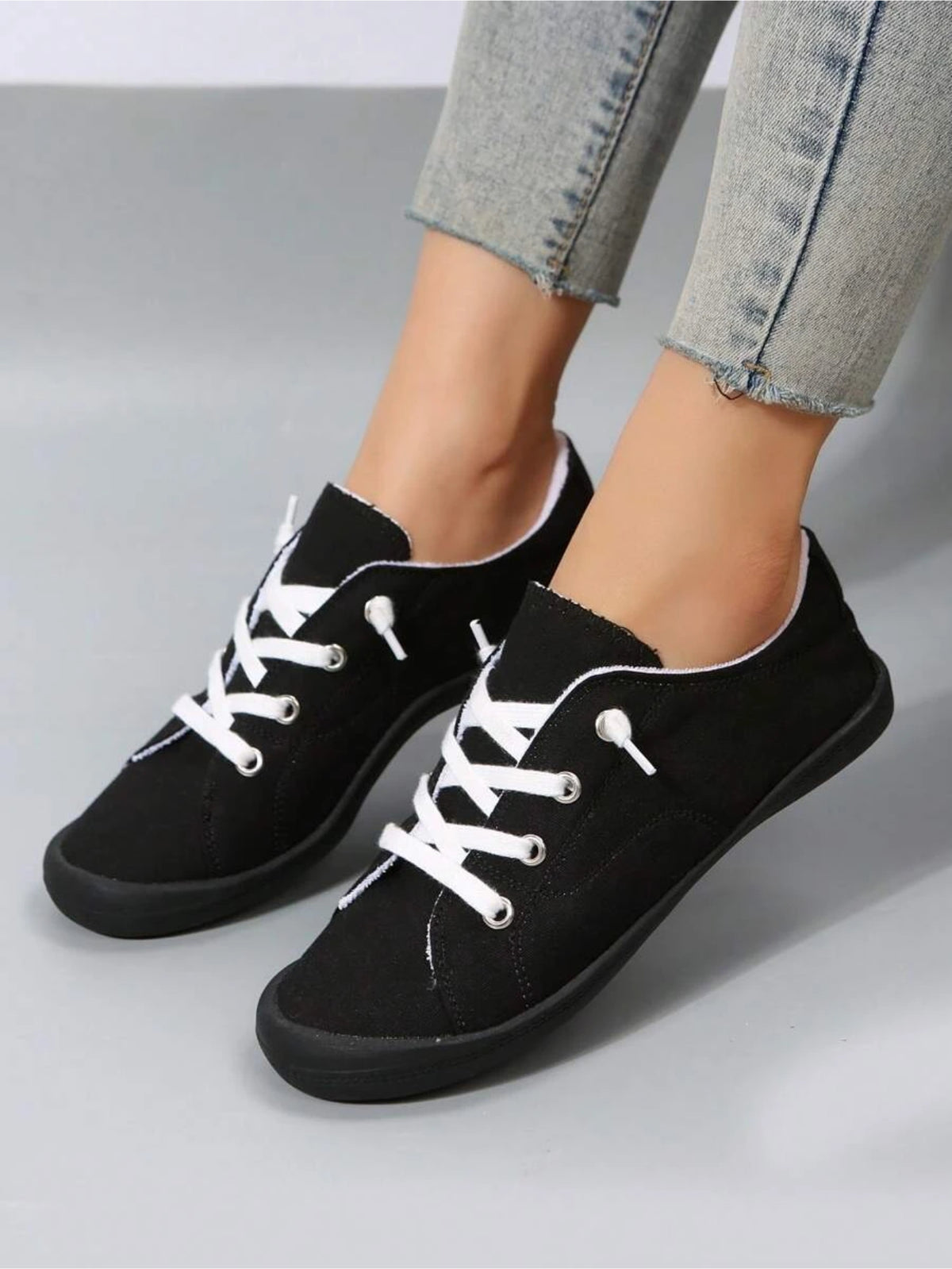 Outdoor Sporty Canvas Shoes