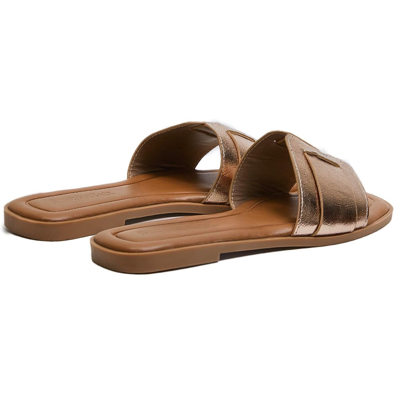 Classic And Comfy Sandals